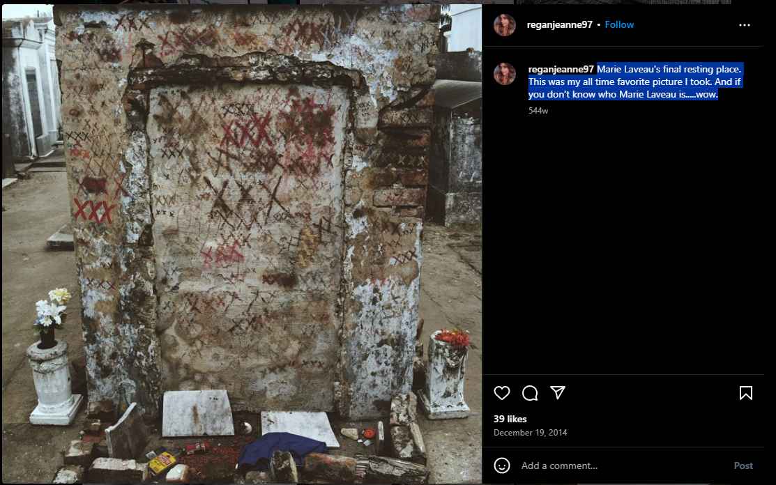 Merc visit tomb of marie laveau.png